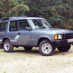 Land-Rover-Discovery-1-01