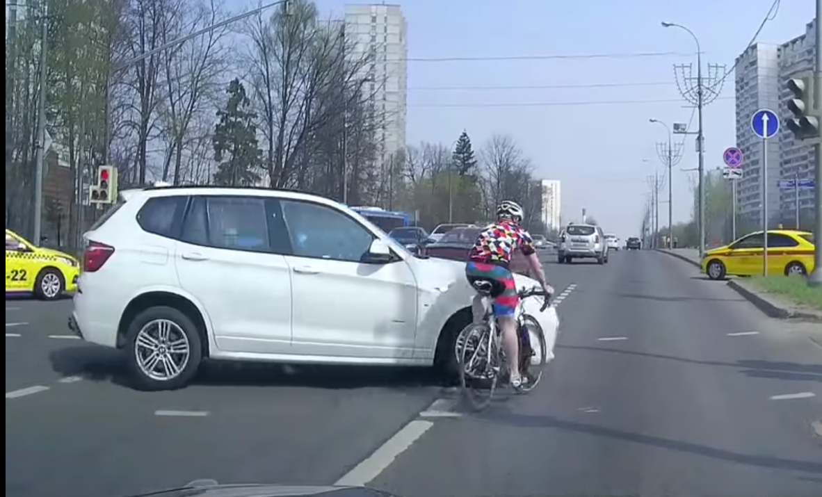 Lección de Manejo: Ciclistas