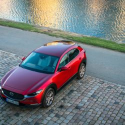 Mazda-cx-30-06