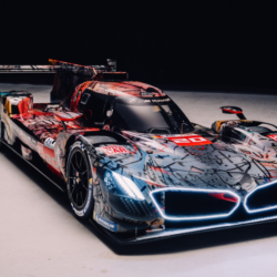 P90550647_lowRes_bmw-art-car-20-by-ar