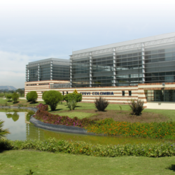 FACHADA EXTRA