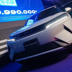 BYD Yuan Up DM-i-2
